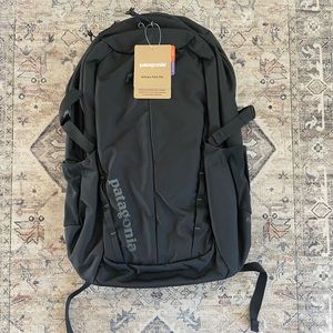 Patagonia Refugio Backpack 28L